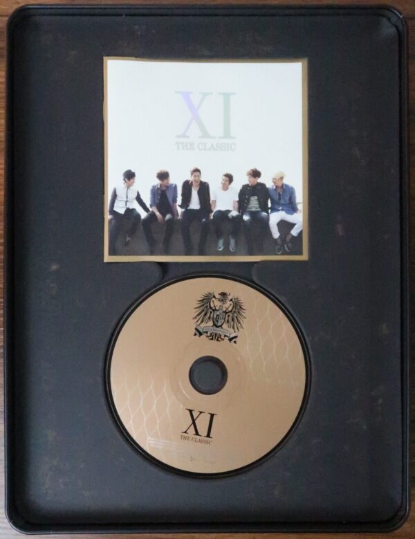 Shinhwa - XI The Classic Signed Autographed CD Album K-Pop 2013