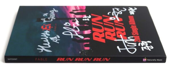 Fable - Run Run Run Signed Autographed CD Single Album 2021 K-Pop