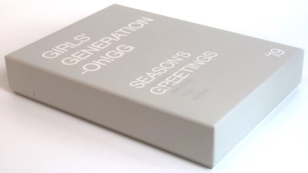 10-3111.jpg Girls' Generation 2019 Season's Greetings Official Goods Set Photocards SNSD '19