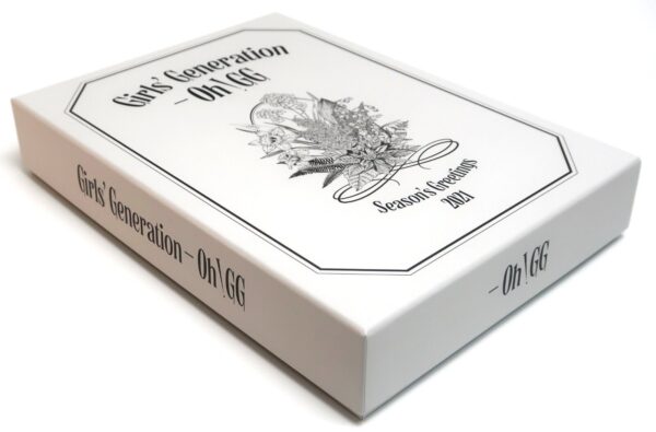 10-3118.jpg Girls' Generation 2021 Season's Greetings Official Goods Set Photocards SNSD