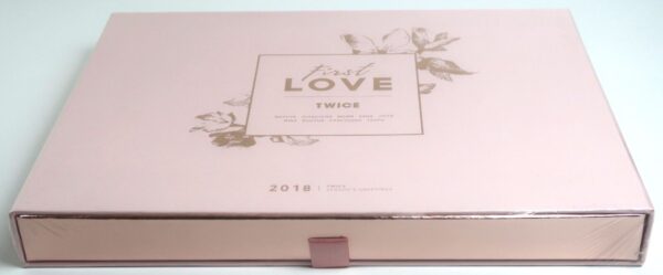 10-5028.jpg Twice 2018 Season's Greetings Goods Set First Love Factory Sealed K-Pop