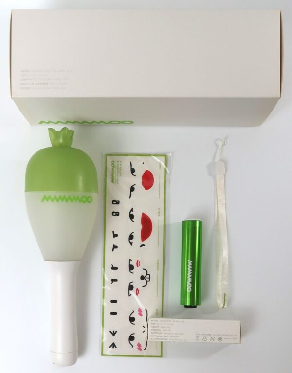 10-7618.jpg Mamamoo Official Light Stick Ver. 1 + Extra Battery Pack 1st Generation Moobong