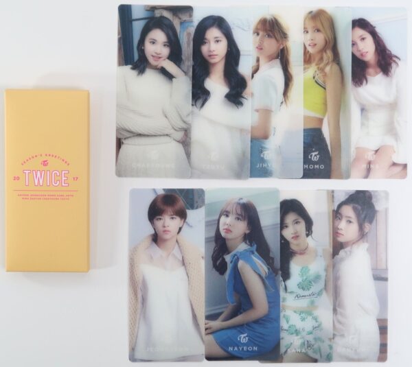 10-7784.jpg Twice 2017 Season's Greetings Goods Set