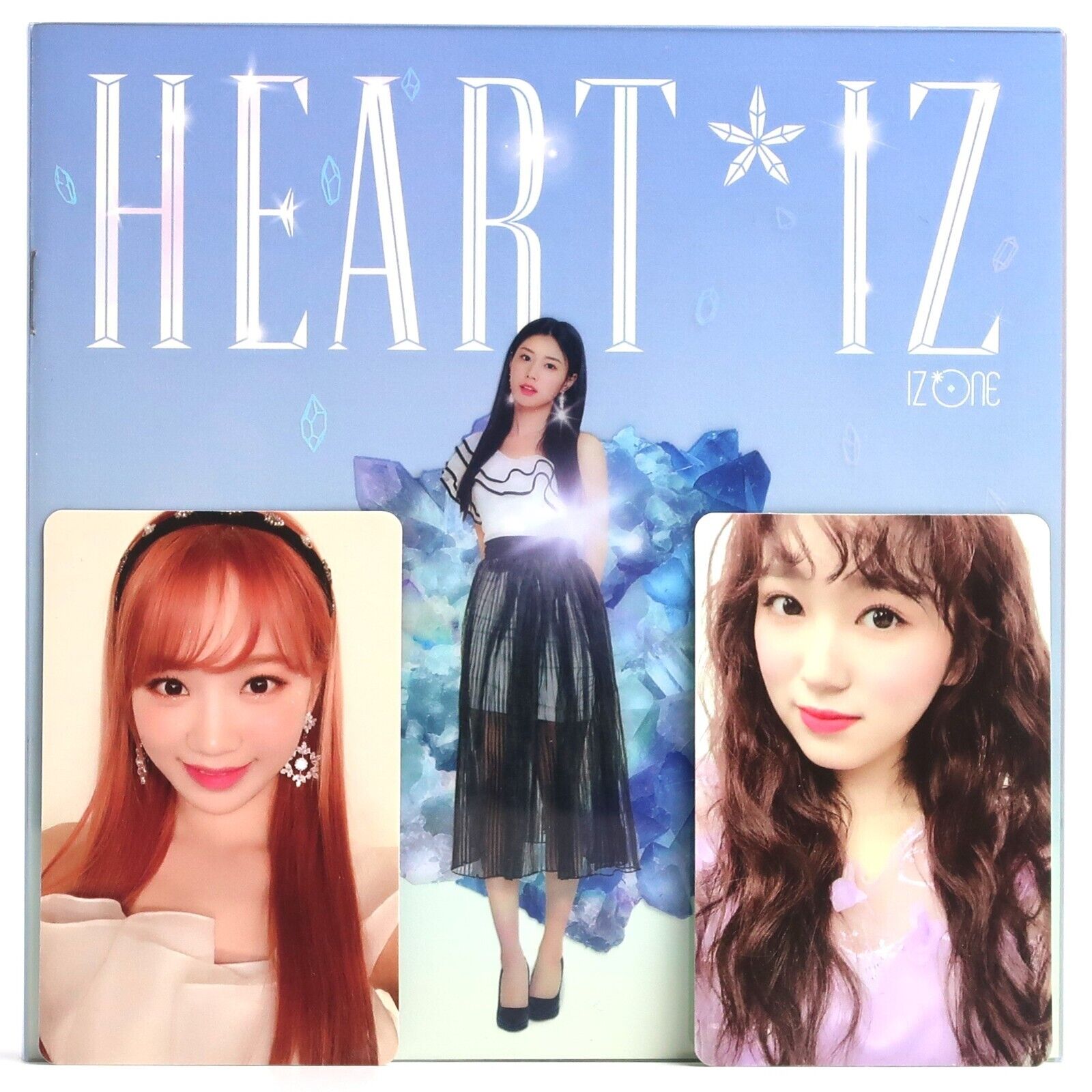 10-7990.jpg IZ*ONE - Heart*Iz Sapphire/Hyewon Ver. Album CD + Photocards Izone Heartiz