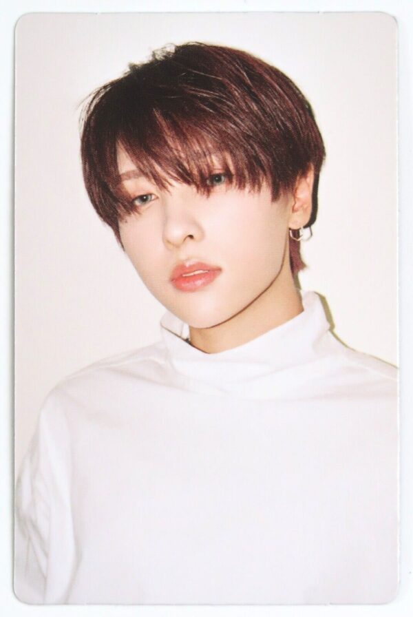 10-8635.jpg Onlyoneof - Seoul Collection + 2 Photocards CD Album 2023