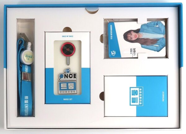 10-9365.jpg Twice Once Official Fanclub 3rd Generation Goods Set Kit Box