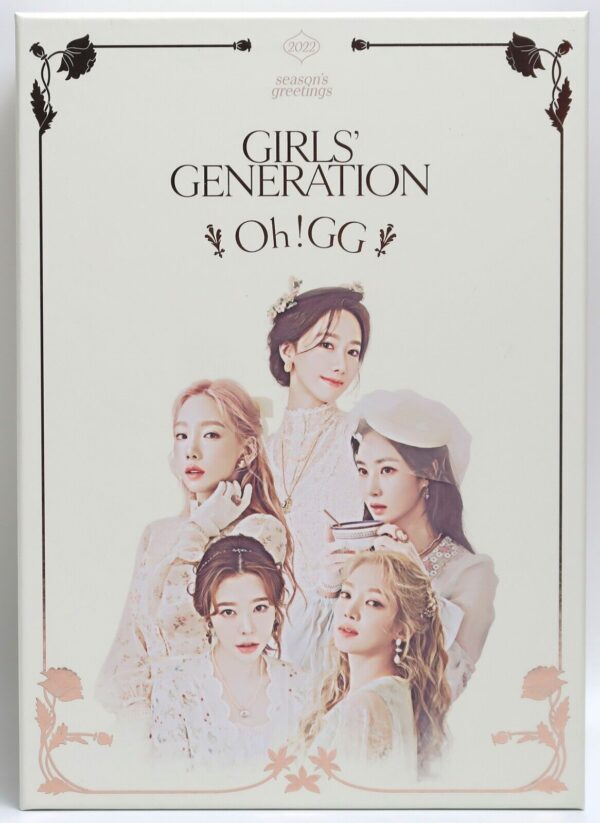 10-9370.jpg Girls' Generation 2022 Season's Greetings Official Goods Set Photocards SNSD