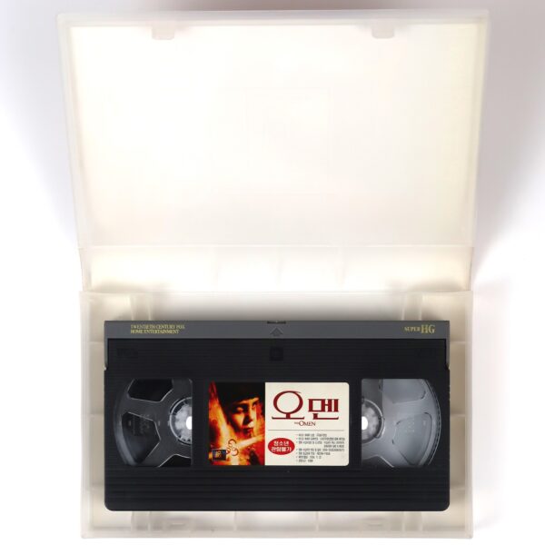 The Omen (2006) Korean Late VHS Rental [NTSC] Korea Horror Remake