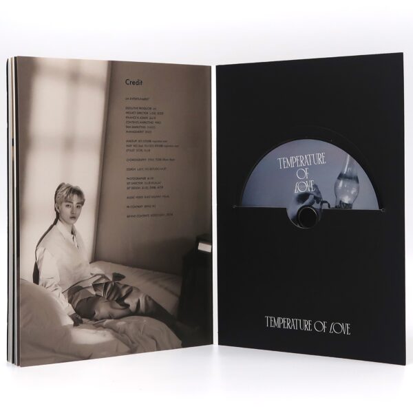 IMG_6608 Yoon Ji Sung - Temperature of Love Signed CD Album Promo K-Pop 2021 Wanna One