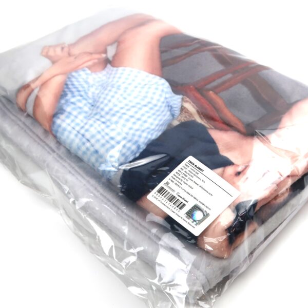 IMG_8058 Twice Once Halloween Fanmeeting Blanket Official Goods 2018