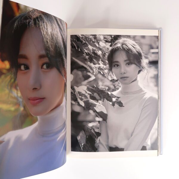 Twice Yes, I am Tzuyu 1st Photobook Blue Version + Postcards + Photocards 2021