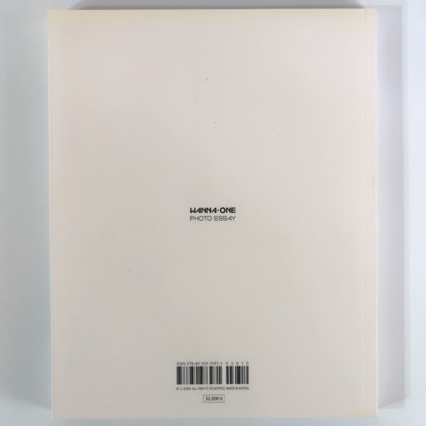 IMG_5400 Wanna One Photo Essay + Sungwoon Bookmark & Photo Set