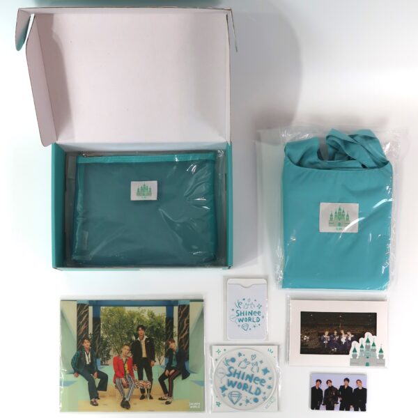 Shinee World Official Fanclub Kit Goods K-Pop [read]