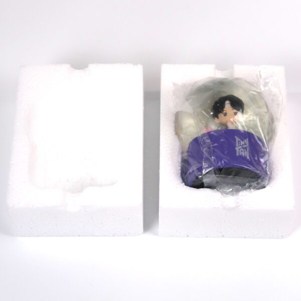 BTS TinyTAN Jin Snow Ball 2020 Official Goods Big Hit