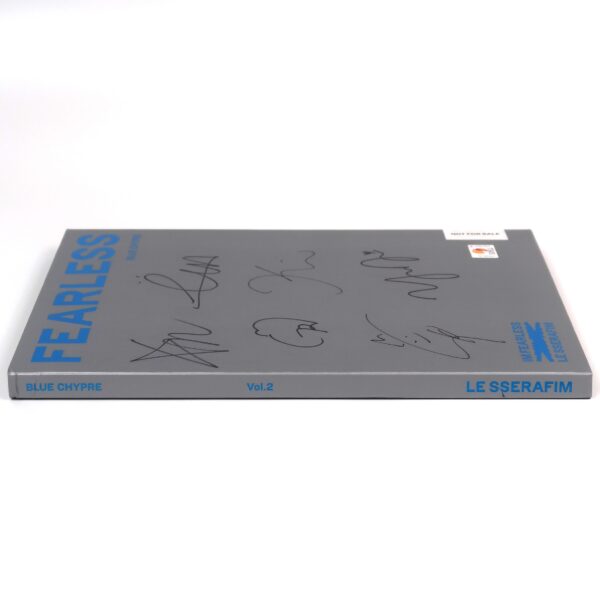 Le Sserafim - Fearless Blue Chypre Ver. Signed Autographed CD