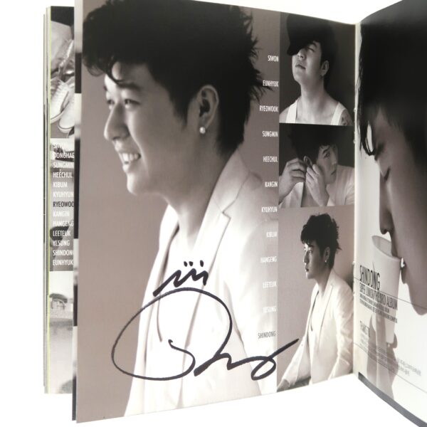 Super Junior - Sorry, Sorry Pages Signed Autographed Album CD 2009 K-Pop