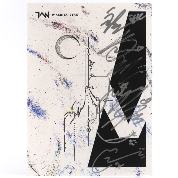 Tan - W Series 2Tan White Signed Autographed Album CD Promo 2022 K-Pop