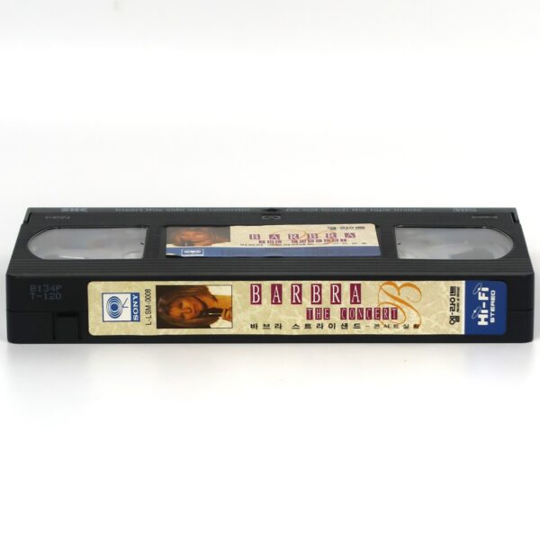 IMG_8426 Barbra Streisand - Barbra: The Concert New York Korean VHS NTSC Korea Sony 1995