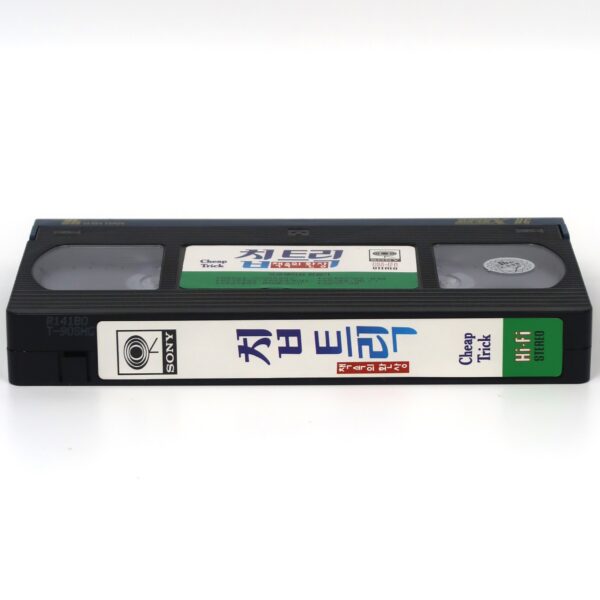 Cheap Trick: Every Trick In The Book Korean VHS [NTSC] Korea 1990