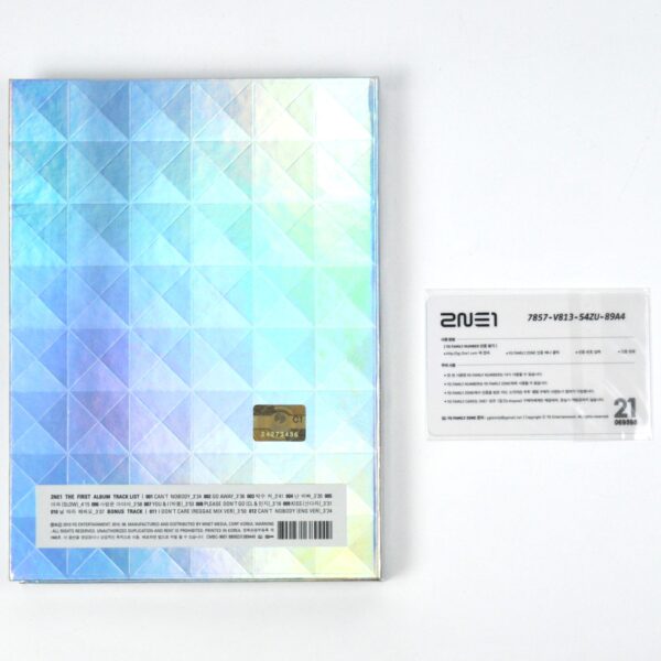 2NE1 THE FIRST ALBUM TO ANYONE 韓国盤CD 2NE1 THE FIRST ALBUM TO ANYONE 韓国盤CD 2NE1 THE FIRST ALBUM TO