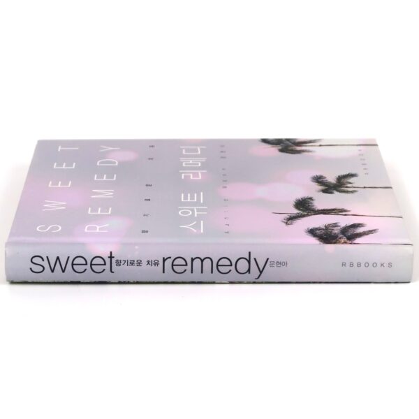 IMG_5871 Moon Hyuna - Sweet Remedy Book + CD + Cut-Out K-Pop 2017 Nine Muses