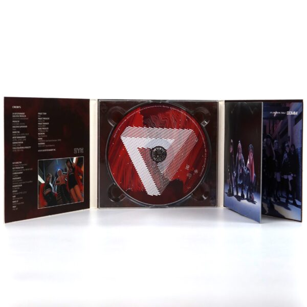 3YE - OOMM Signed + Message CD Album Promo K-Pop 2019