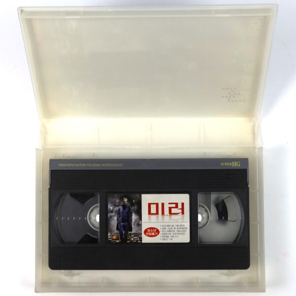 Mirrors (2008) Korean Late VHS Rental [NTSC] Korea Horror Kiefer Sutherland