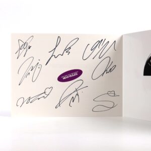 Weki Meki - New Rules [Break Ver.] Signed Autographed CD Mini Album Promo 2020