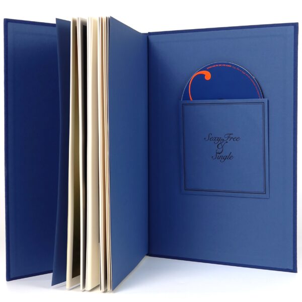 Super Junior - Sexy, Free & Single Pages Signed CD Album Promo K-Pop 2012