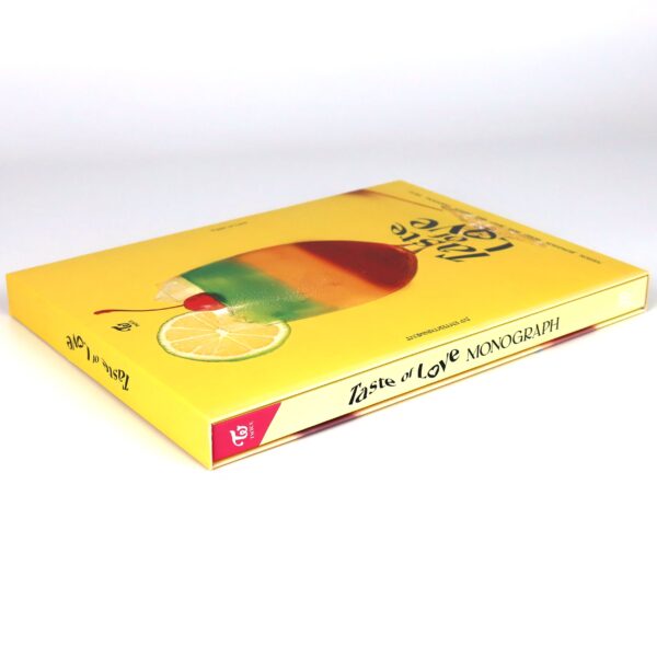 Twice - Taste Of Love Monograph Photobook + Photocards 2021 [read]