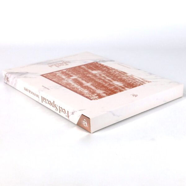 IMG_3852 Twice - Feel Special Monograph Photobook + Photocards 2020