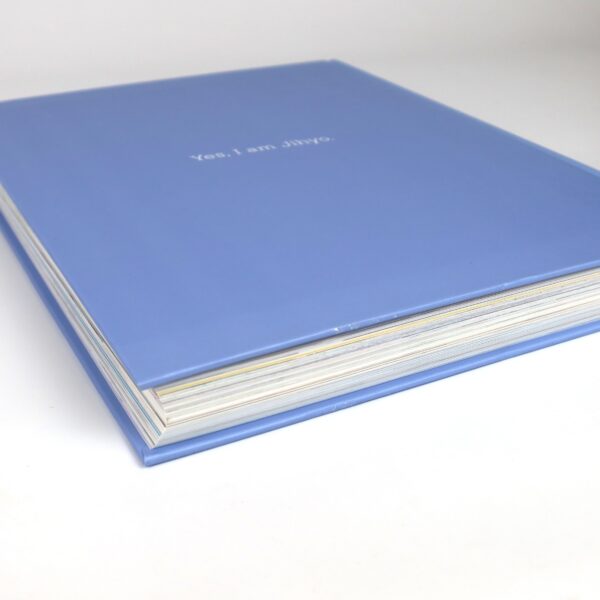 IMG_4025 Twice Yes, I am Jihyo 1st Photobook Blue Version + Postcards + Photocards 2021