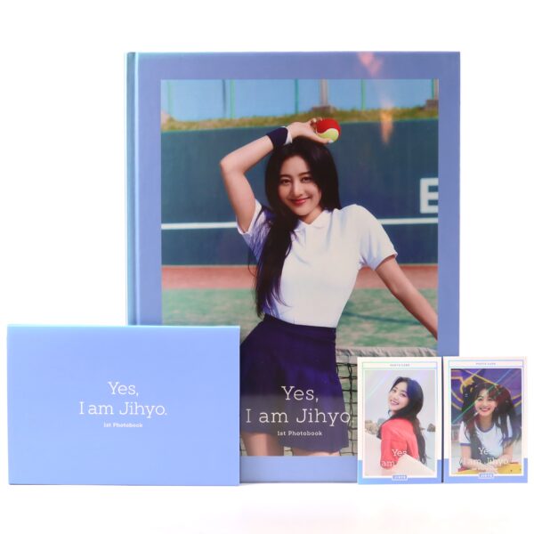 IMG_4029 Twice Yes, I am Jihyo 1st Photobook Blue Version + Postcards + Photocards 2021