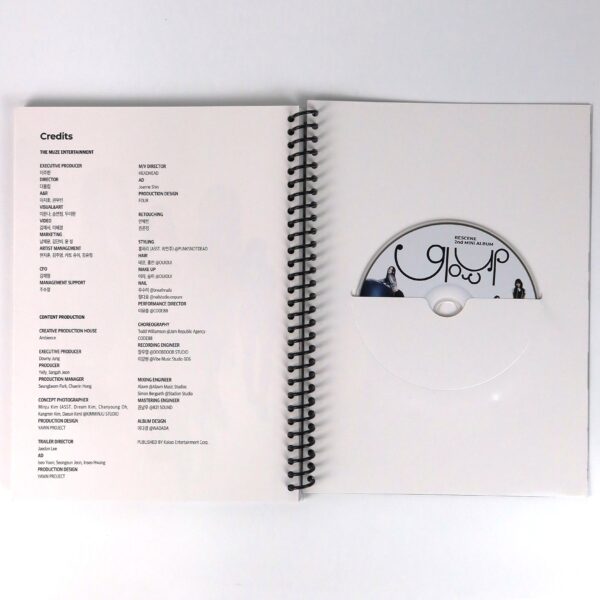 Rescene - Glow Up 2nd Mini Album Signed Autographed CD Promo K-Pop 2025