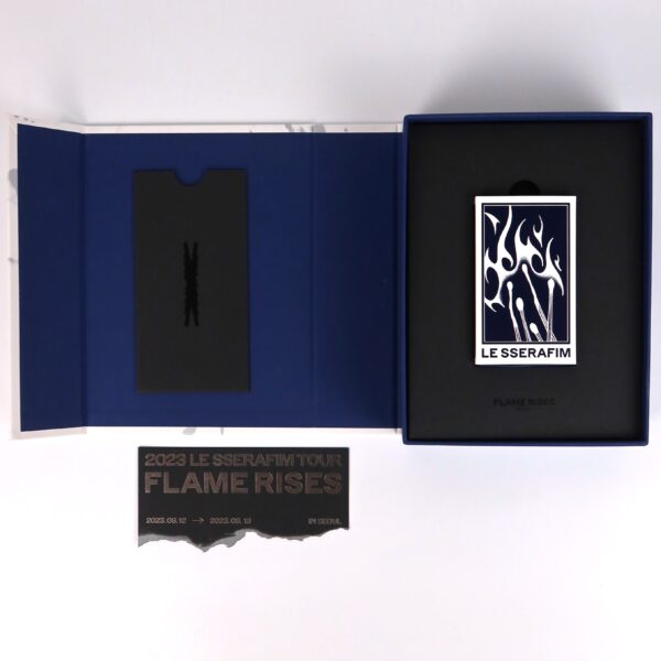 IMG_4367 Le Sserafim - Flame Rises In Seoul 2023 Photobook Set