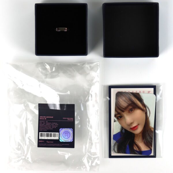 IMG_6526 Apink 10th Anniversary Hayoung Voice Wave Ring + Photocard 2021 Official MD