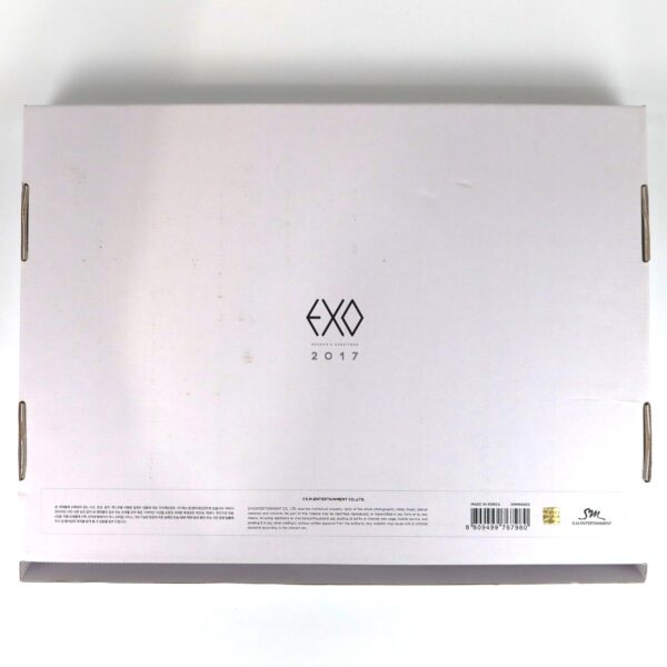 IMG_0061 Exo 2017 Season's Greetings Complete Set Calendar