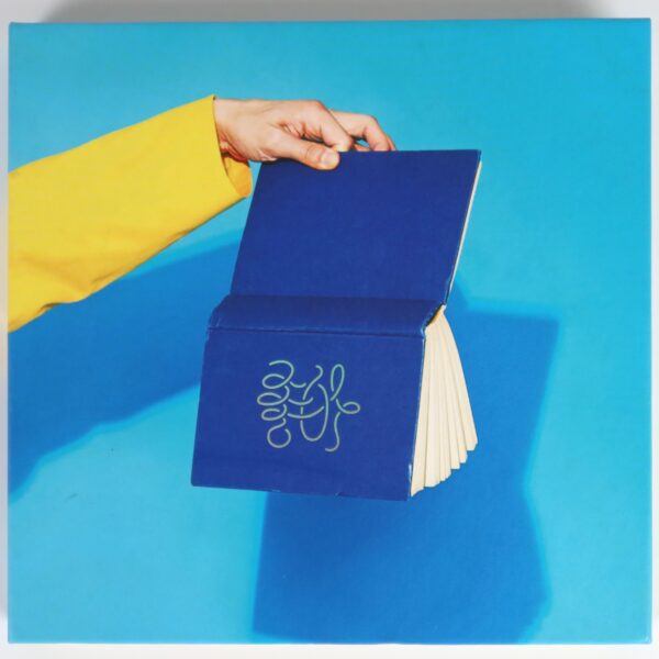 Jonghyun - She Is Album CD + Photocard K-Pop 2016 Shinee