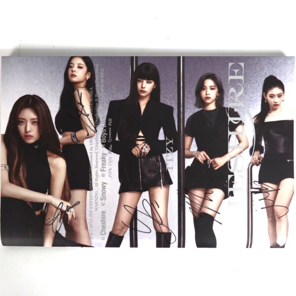 IMG_2714 Itzy - Cheshire Signed Autographed CD Mini Album Promo K-Pop 2022