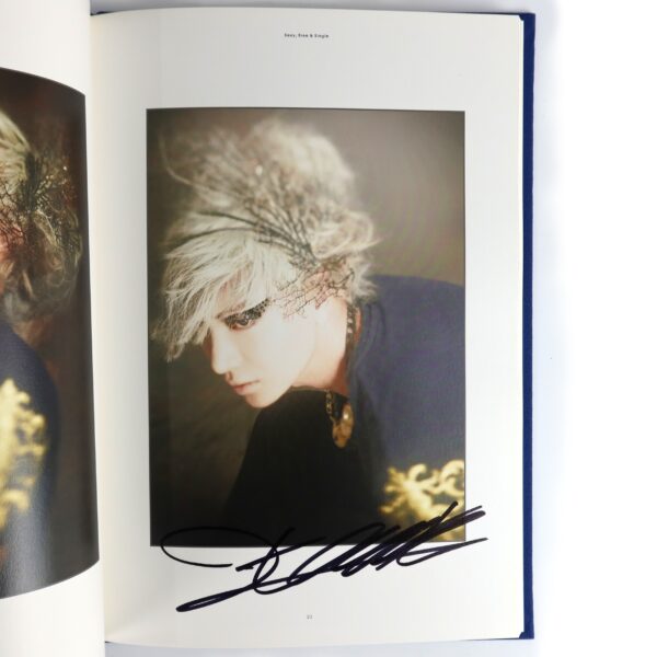 IMG_7337 Super Junior - Sexy, Free & Single Pages Signed CD Album Promo K-Pop 2012