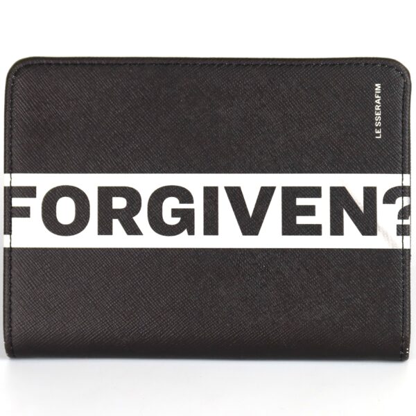 Le Sserafim 2023 S/S Pop-Up Store Passport Cover Holder