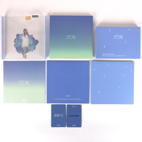 IZ*ONE - Heart*Iz [Sapphire Ver.] Album CD Jo Yuri Set Izone Heartiz