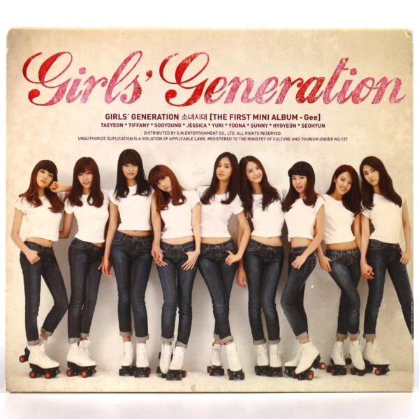 IMG_1074 Girls' Generation - Gee First Mini Album CD K-Pop 2009