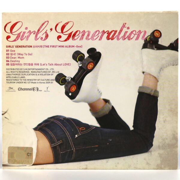IMG_1075 Girls' Generation - Gee First Mini Album CD K-Pop 2009