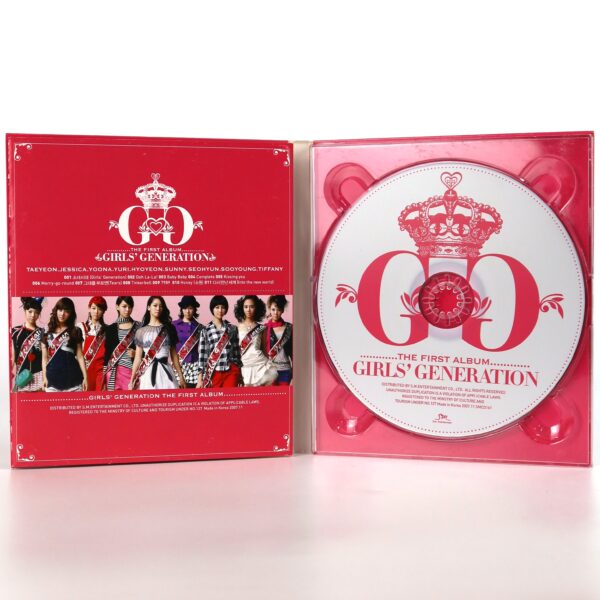 IMG_1105 Girls' Generation - The First Album CD K-Pop 2007