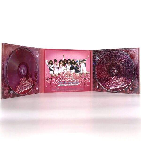IMG_1123 Girls' Generation - Into the New World The 1st Asia Tour Album CD K-Pop 2007