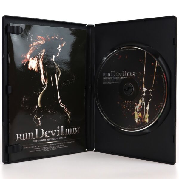 IMG_1179 Girls' Generation - Run Devil Run 2nd Album Repackage CD K-Pop 2010