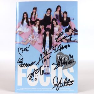 IMG_2144 Hearts2Hearts - Focus 1st Mini Album Signed Autographed CD Promo 2025 K-Pop
