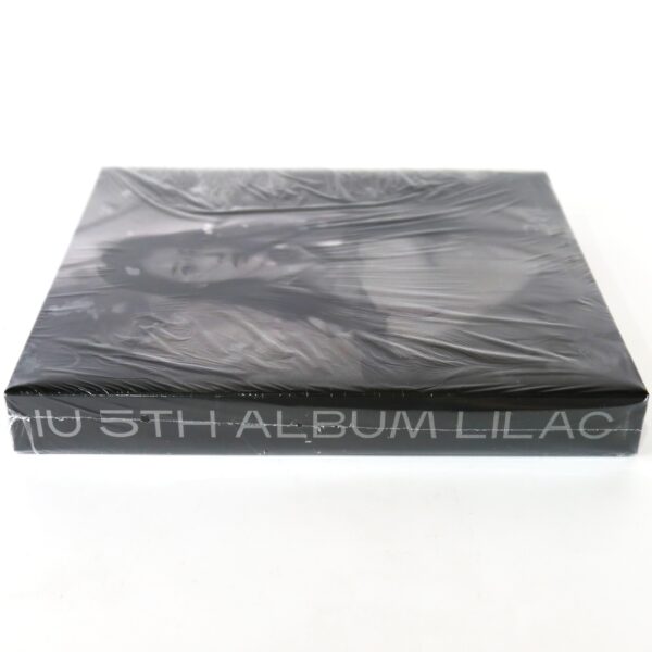 IU - Lilac [Bylac Ver.] 5th Album CD Sealed K-Pop 2021