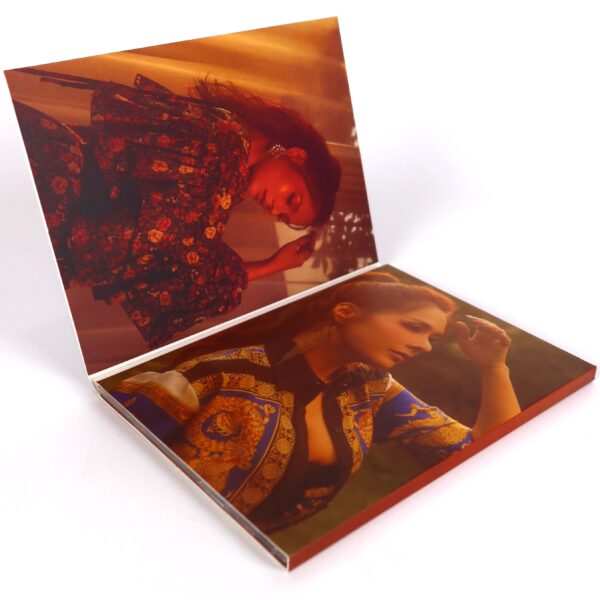 IMG_3381 Chae Yeon - Bazzaya Single Album Signed CD Promo K-Pop 2018 Chaeyeon